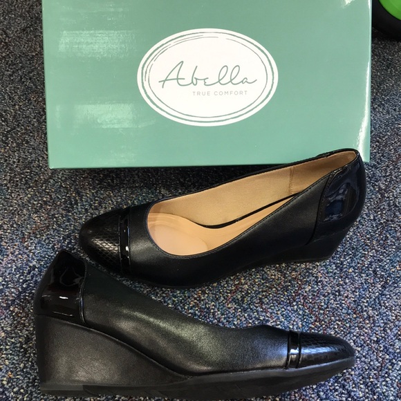 abella jubilee wedge pump